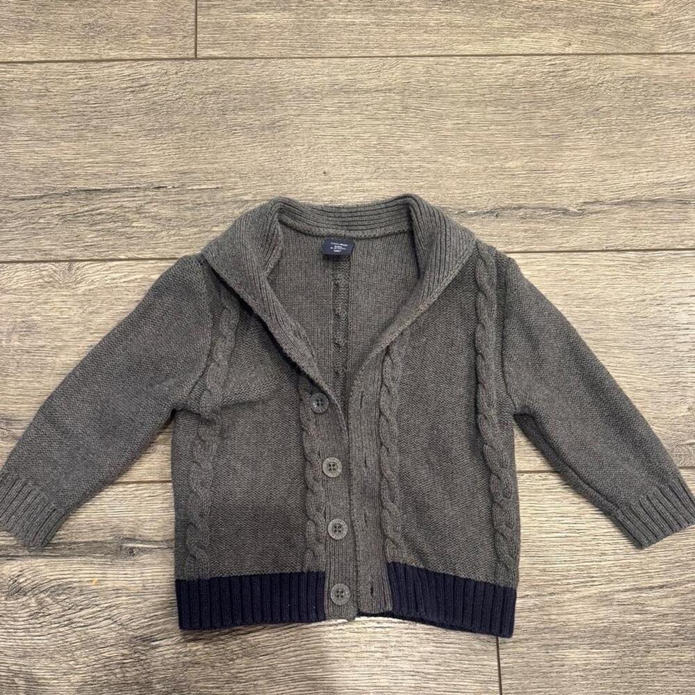 Baby gap grey cable knit button up sweater 18-24 Months